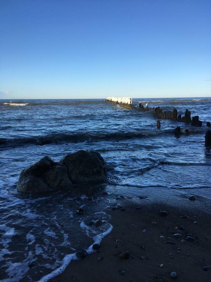 Fewo Am Strand 格洛威 外观 照片