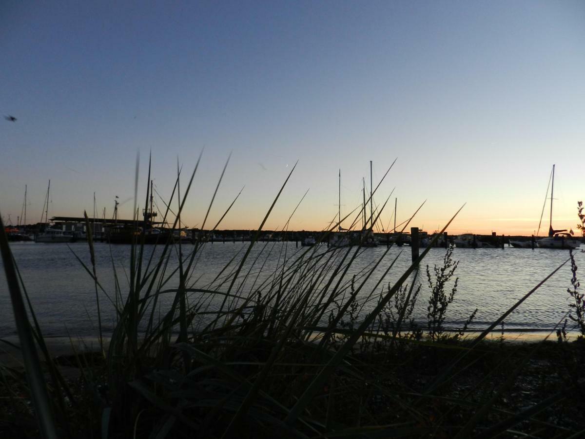 Fewo Am Strand 格洛威 外观 照片