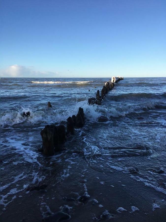 Fewo Am Strand 格洛威 外观 照片